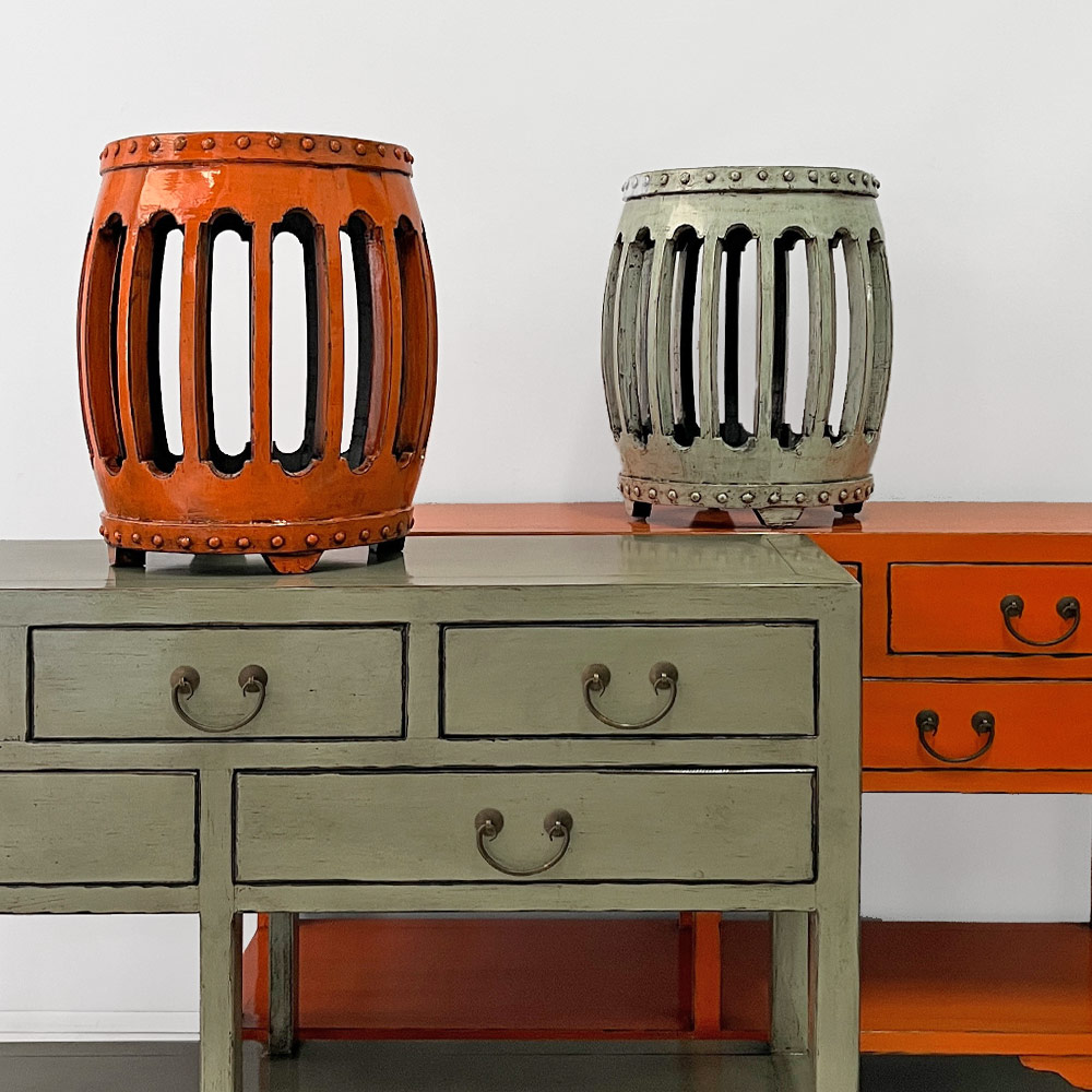    CHINA STOOL/TABLE