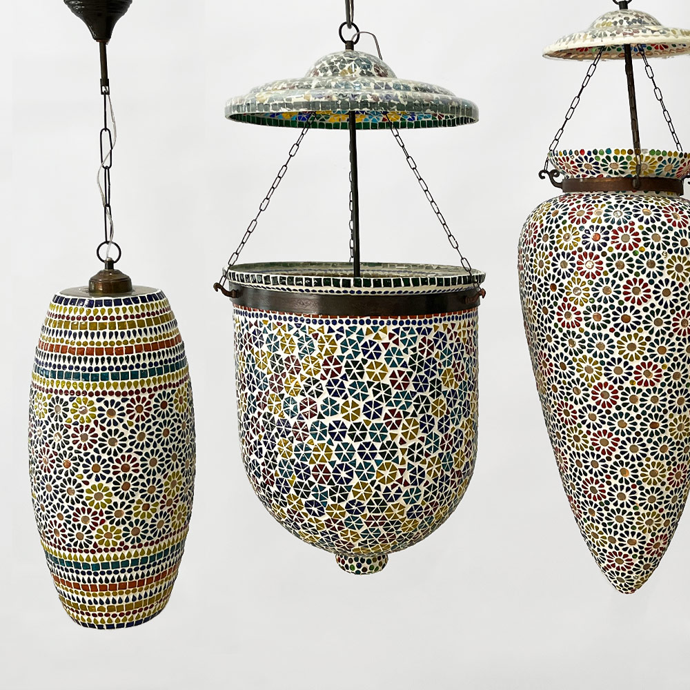    MOSAIC LAMP, MULTCOLOR
