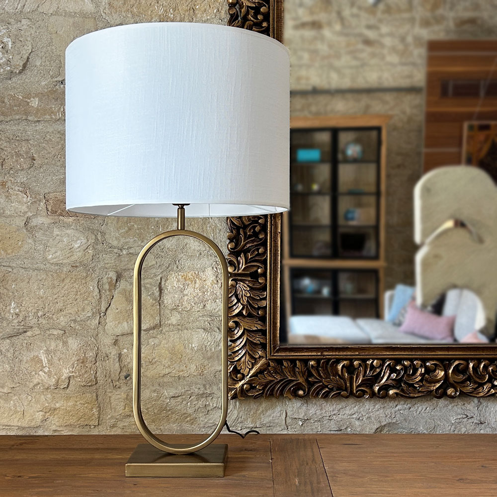    OMEGA TABLE LAMP