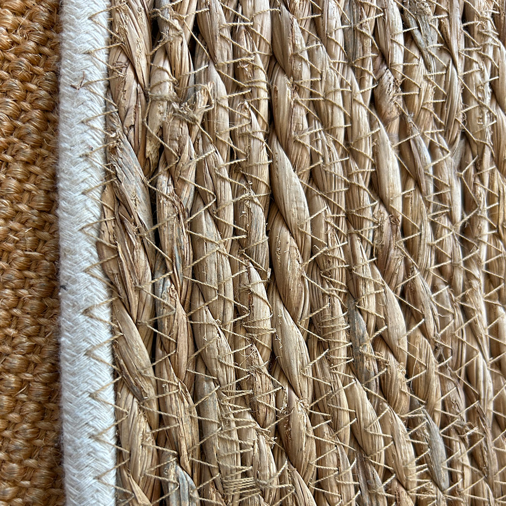    ROUND JUTE, WHITE RIM
