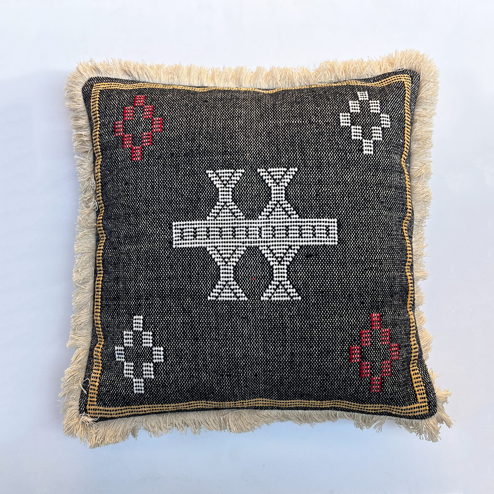 AZTEC CUSHION, DARK GREY