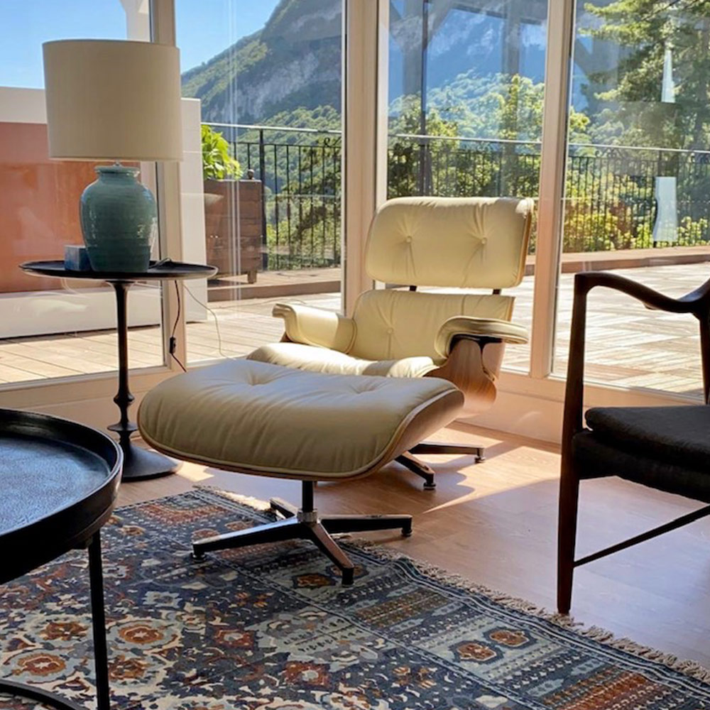 ROY CHAIR WITH STOOL, WHITE