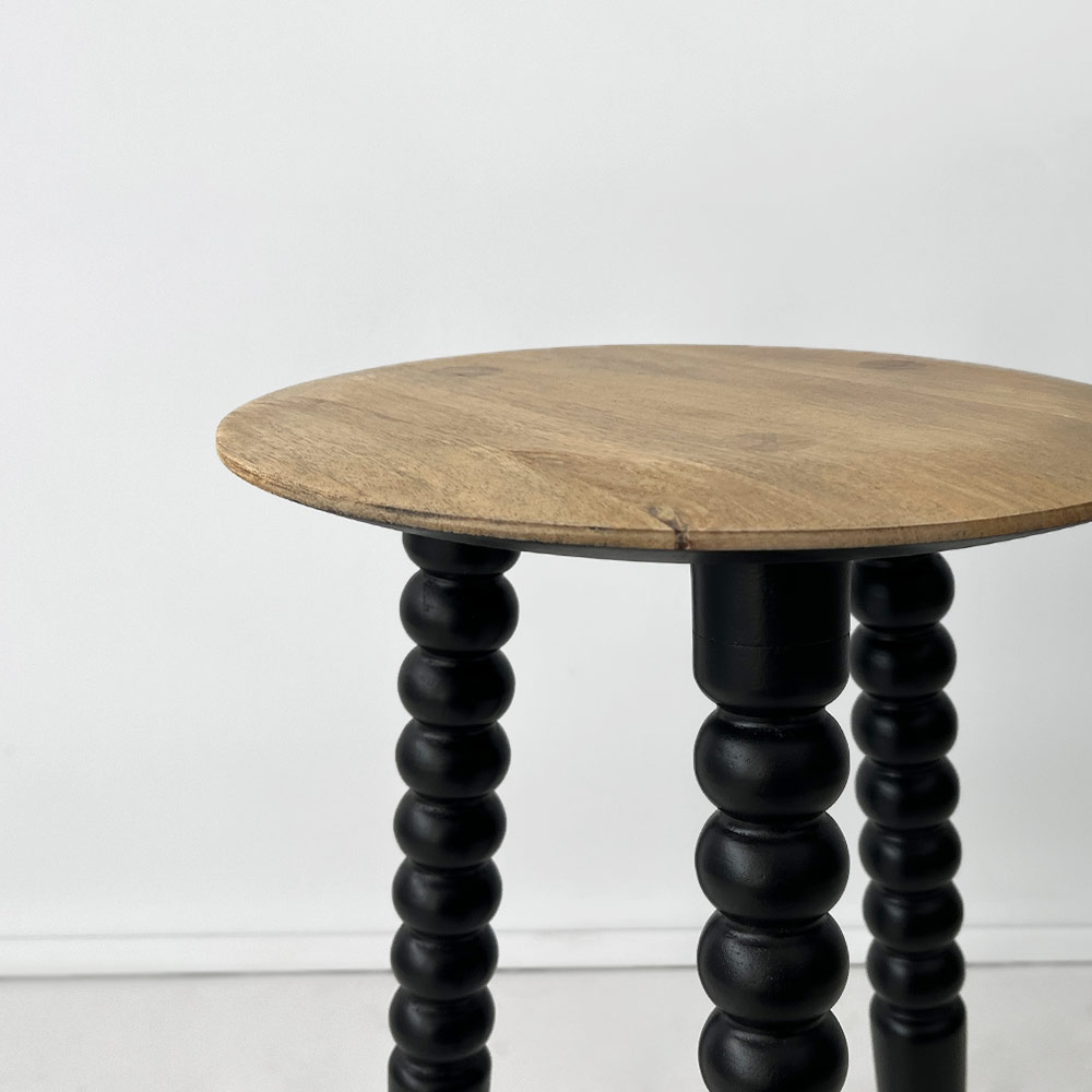 BEATRIX ROUND SIDE TABLE
