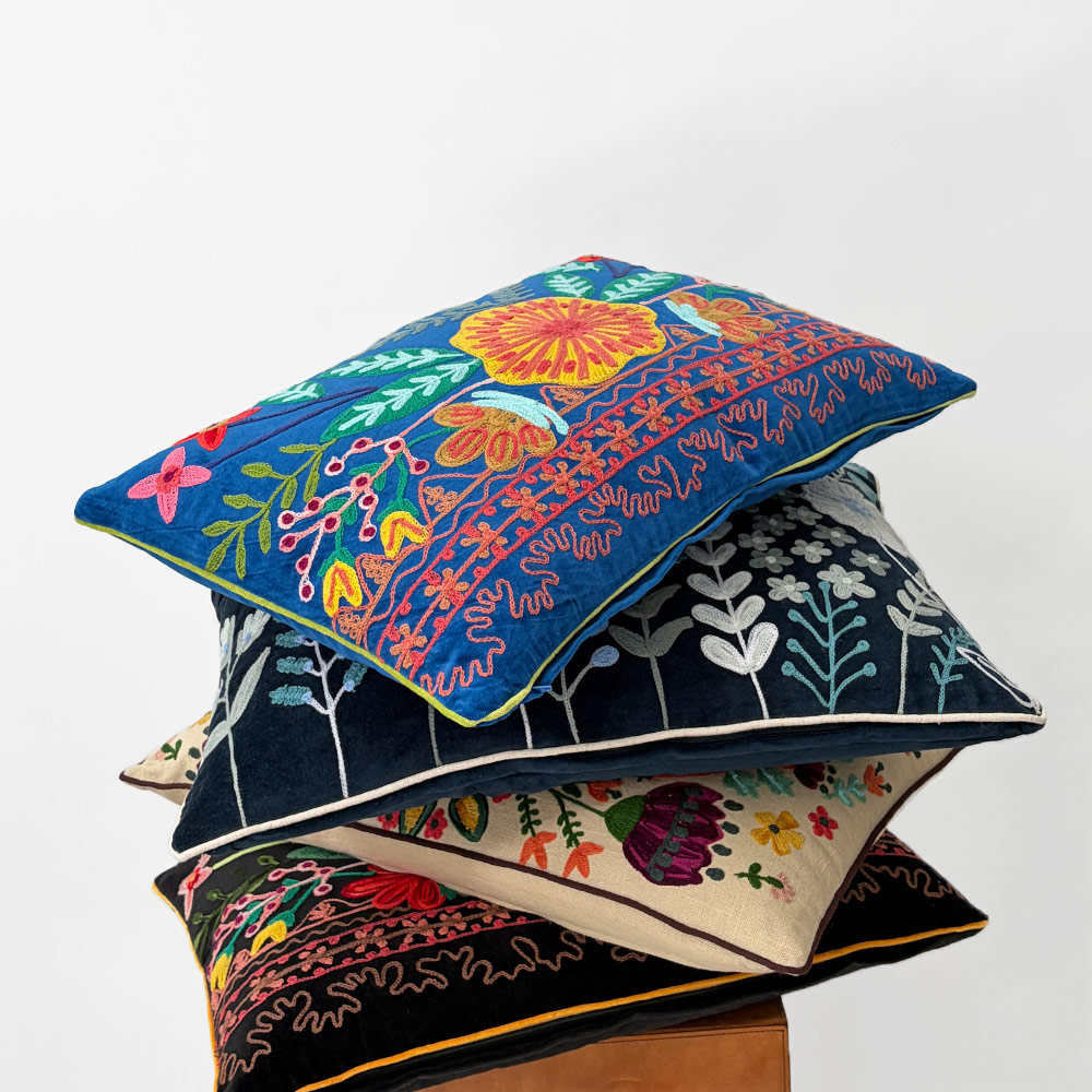 SUNFLOWER CUSHION, COBALT 