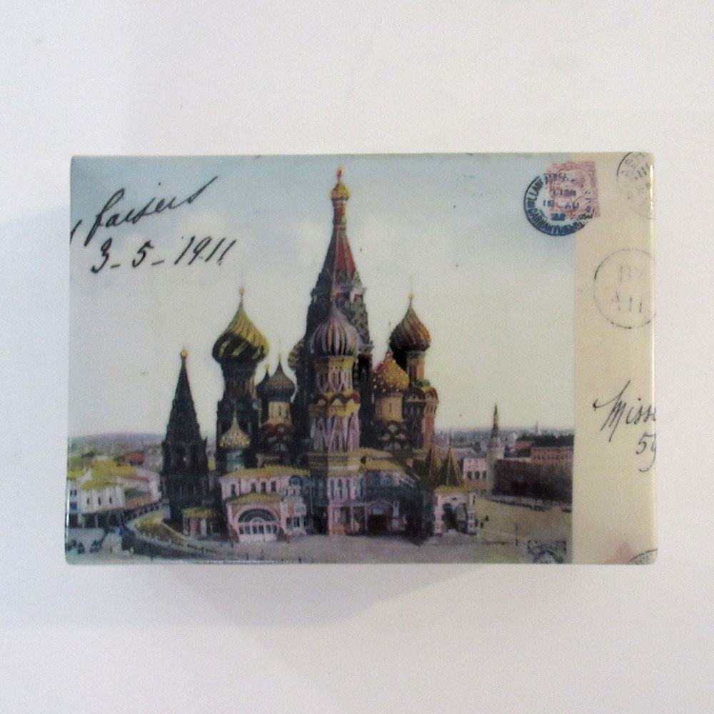 ST BASILS BOX