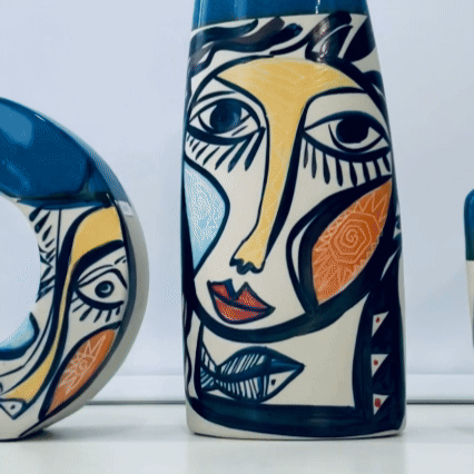 CUBIST ROUND VASE WITH TALL NECK 