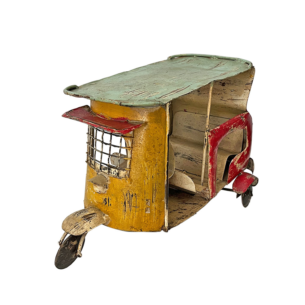 TUK TUK